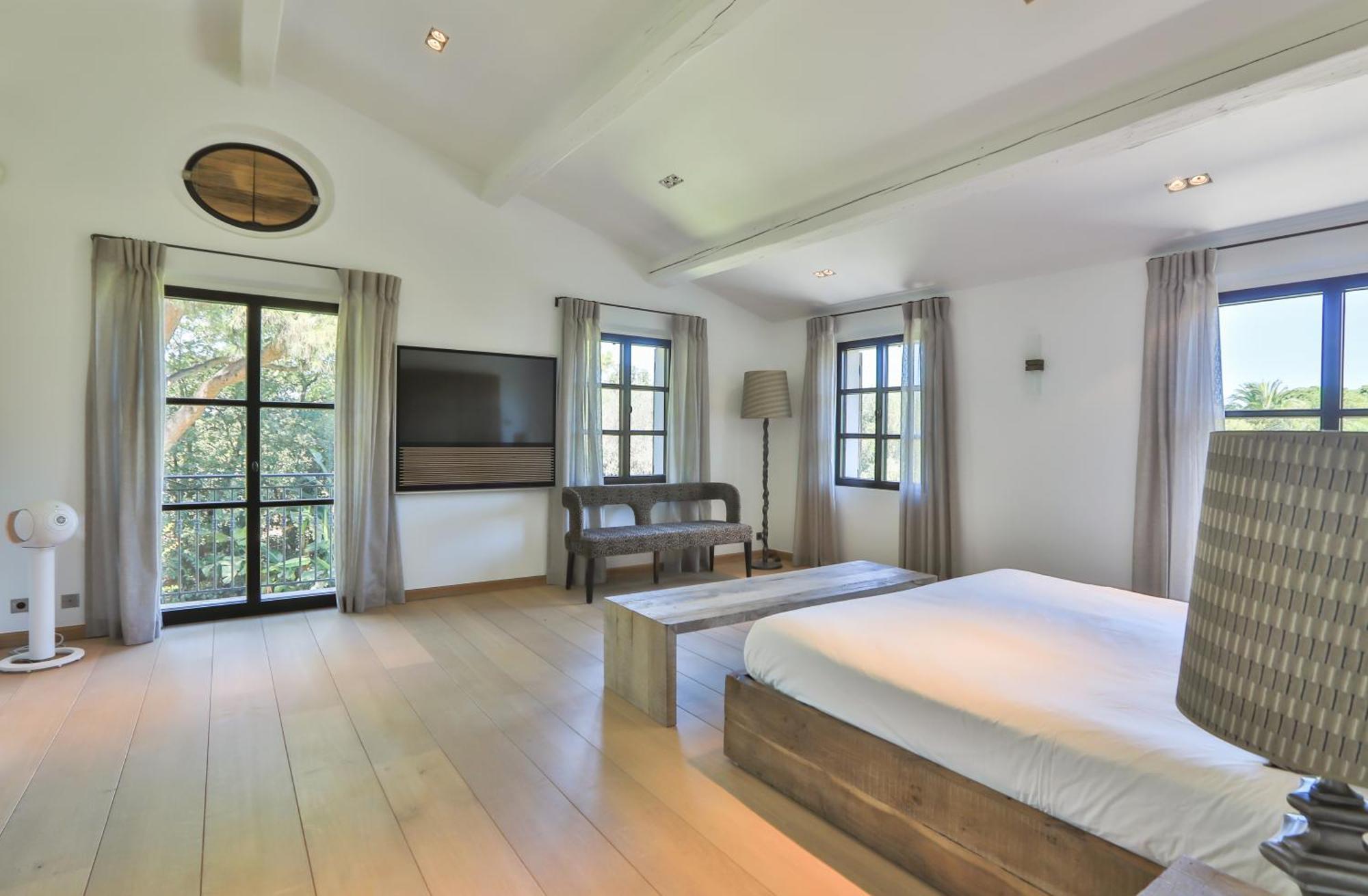 Vyylla Private Resort Saint Tropez Ruang foto
