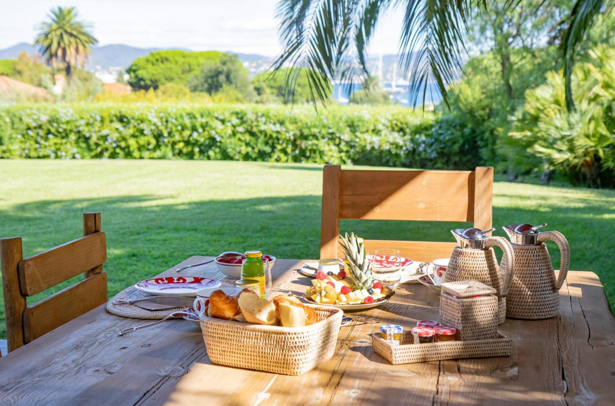 Vyylla Private Resort Saint Tropez Ruang foto