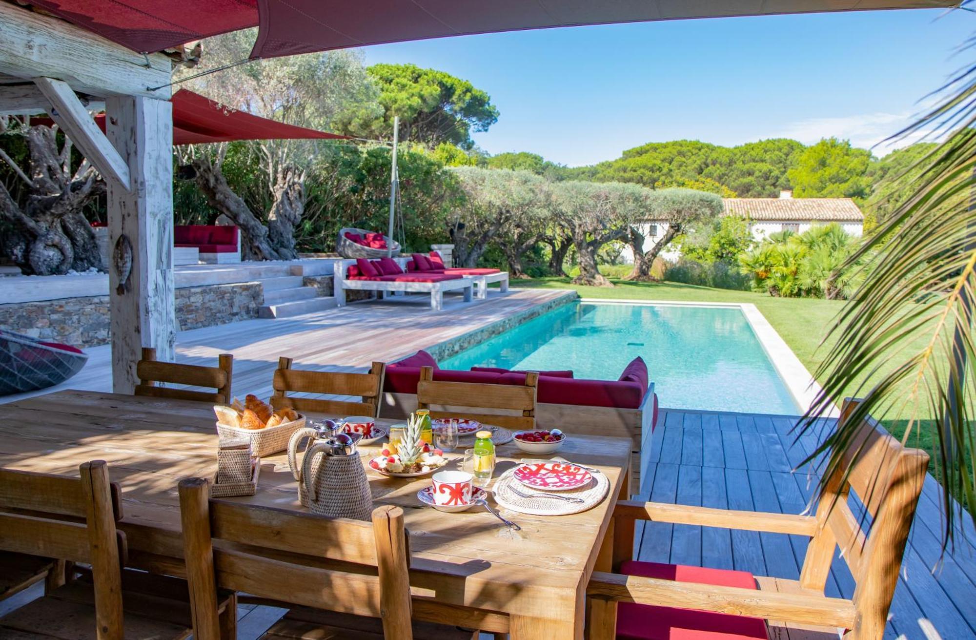 Vyylla Private Resort Saint Tropez Ruang foto